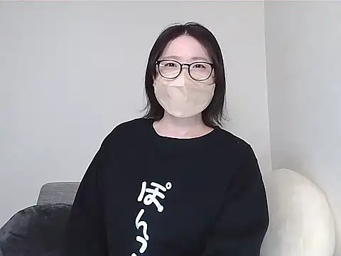  NOA-chan  online show from 02-14-26, 03:20