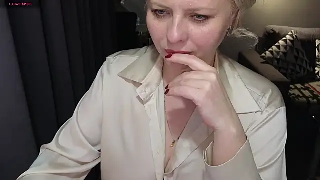 Gray swann online show from 02-26-25, 11:26