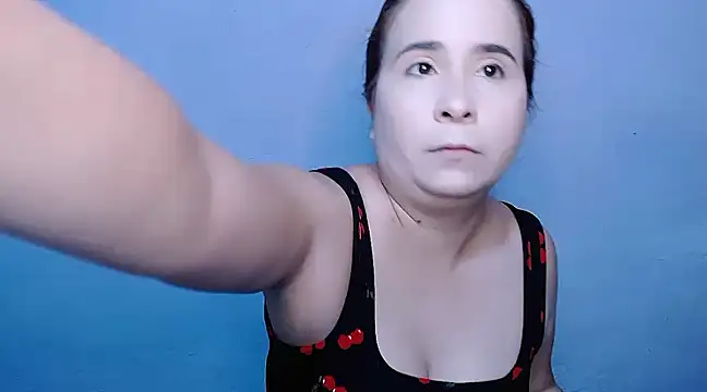 SubLayla01 online show from 01-18-25, 06:21