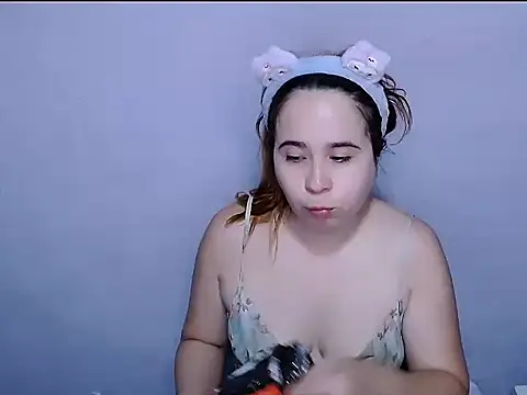 SubLayla01 online show from 11-28-25, 05:48