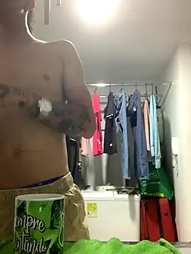 JovenDesobediente online show from 10-07-25, 03:25