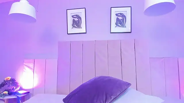 April bowie online show from 02-13-25, 03:35