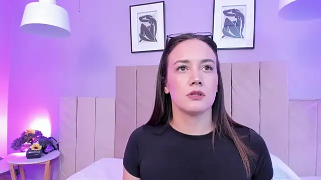 April bowie online show from 02-28-25, 03:04