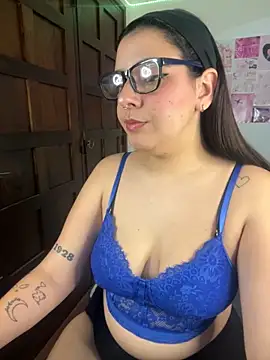 Snapshot of agoosvokk chatting on 09-20-25, 12:55 agoosvokk online show from 09-20-25, 12:55