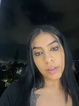 AbbyFtLuna online show from 12-18-24, 04:09