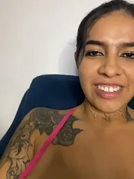 AbbyFtLuna online show from 12-24-24, 03:27