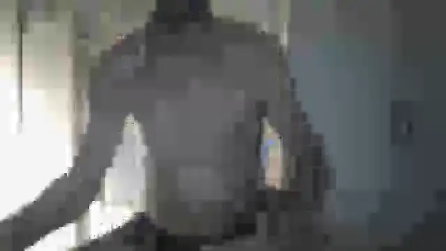 Snapshot of vinzz49 chatting on 09-13-25, 05:18 vinzz49 online show from 09-13-25, 05:18