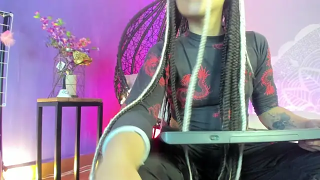 Hellen dumont online show from 01-30-25, 02:27