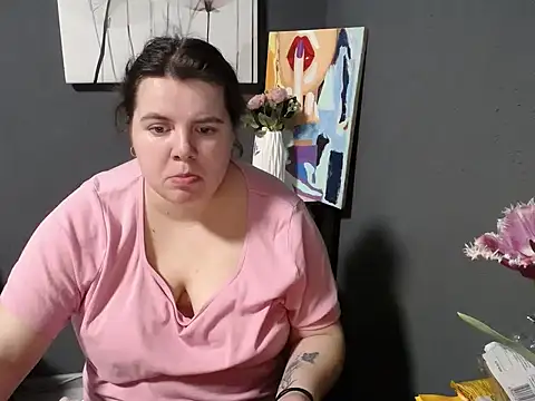 so shy online show from 03-12-25, 10:05