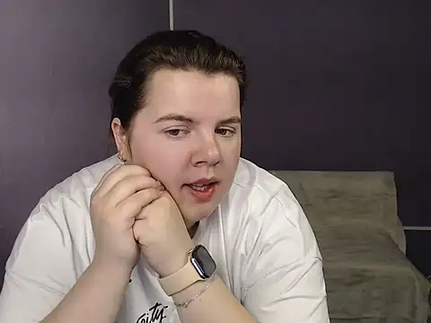 so shy online show from 09-09-25, 08:03