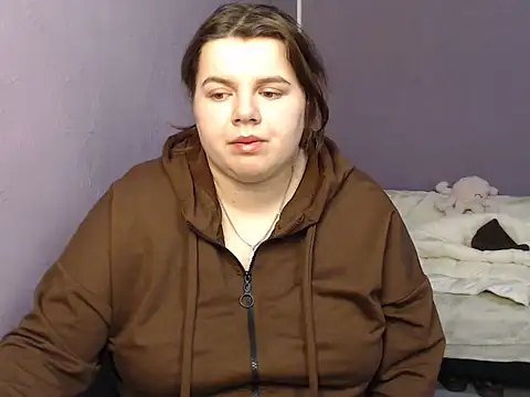 so shy online show from 10-25-25, 06:21