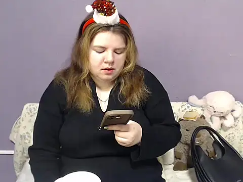 so shy online show from 12-23-25, 07:50