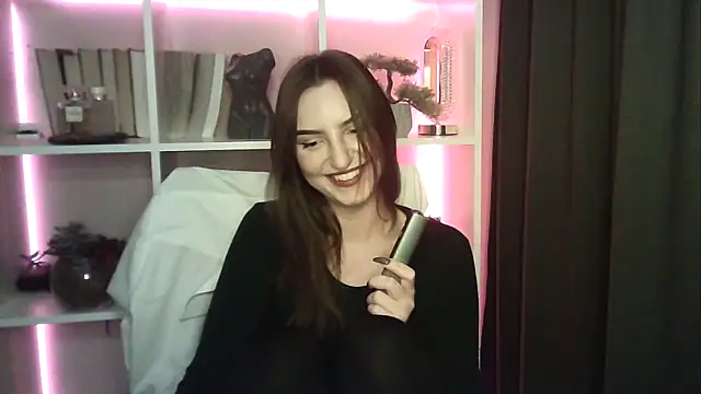 Snapshot of X_Alisa chatting on 11-16-25, 07:19 X Alisa online show from 11-16-25, 07:19