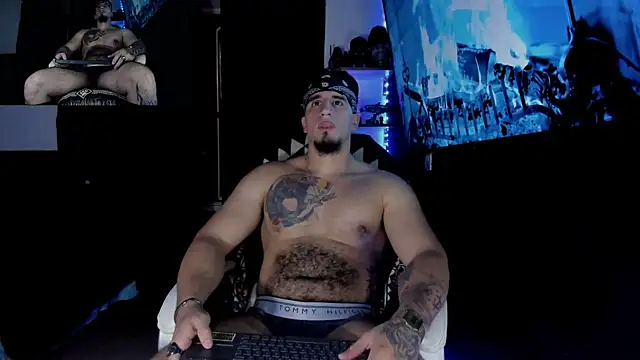 Snapshot of kingbear777 chatting on 01-31-25, 01:01 kingbear777 online show from 01-31-25, 01:01