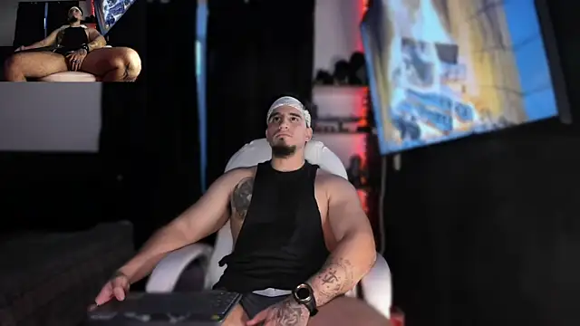 Snapshot of kingbear777 chatting on 01-31-25, 08:11 kingbear777 online show from 01-31-25, 08:11