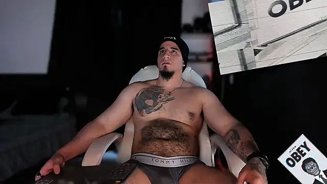 Snapshot of kingbear777 chatting on 02-02-25, 12:19 kingbear777 online show from 02-02-25, 12:19