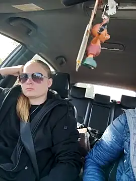 Snapshot of ElenaMaeer chatting on 10-06-25, 11:51 ElenaMaeer online show from 10-06-25, 11:51