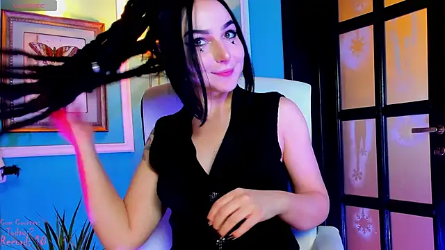 1Munique online show from 02-08-25, 01:54