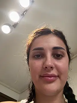 Snapshot of SophiaVilner chatting on 07-21-26, 03:36 SophiaVilner online show from 07-21-26, 03:36