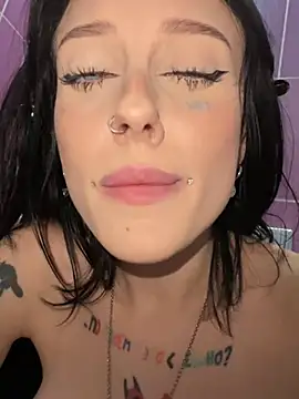 Melissa crazy online show from 12-28-24, 07:11