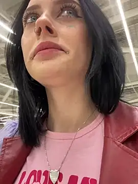 Melissa crazy online show from 01-21-25, 04:05