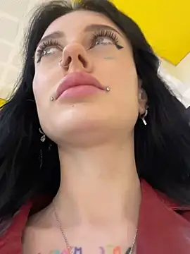 Melissa crazy online show from 02-01-25, 03:07