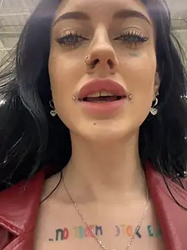 Melissa crazy online show from 02-03-25, 03:17