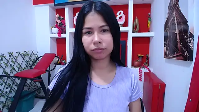 Letty Plugxo online show from 11-13-25, 12:26