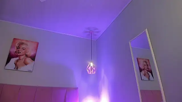 Snapshot of ScarletGV chatting on 12-02-25, 04:40 ScarletGV online show from 12-02-25, 04:40