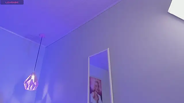 Snapshot of ScarletGV chatting on 01-08-26, 05:43 ScarletGV online show from 01-08-26, 05:43