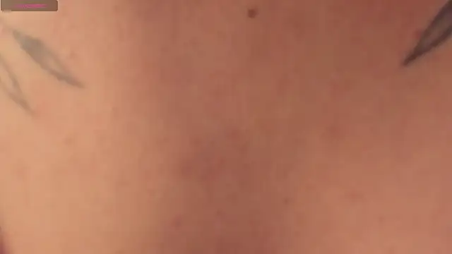 Snapshot of ScarletGV chatting on 01-09-26, 05:21 ScarletGV online show from 01-09-26, 05:21