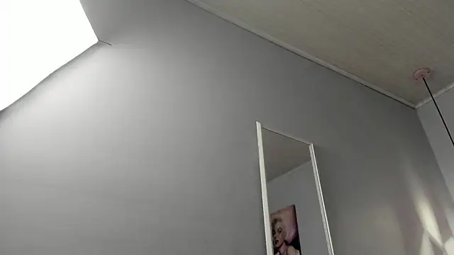 Snapshot of ScarletGV chatting on 07-04-26, 05:13 ScarletGV online show from 07-04-26, 05:13