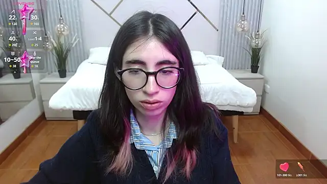 LenaRoses online show from 11-13-25, 01:10