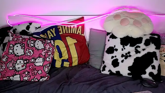 nicollewetpussy online show from 09-28-25, 11:48