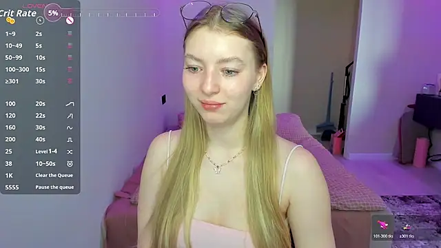 Snapshot of Drive-Crazy- chatting on 04-06-26, 04:46 Drive-Crazy- online show from 04-06-26, 04:46