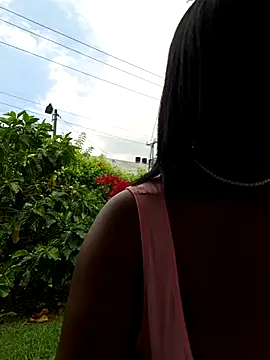 Snapshot of HanaThompson chatting on 10-31-25, 06:09 HanaThompson online show from 10-31-25, 06:09