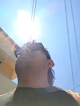 GusssHOT online show from 04-02-26, 05:54