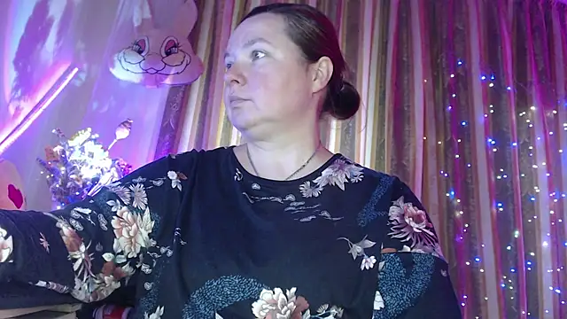 Snapshot of amorelara chatting on 07-12-26, 11:45 amorelara online show from 07-12-26, 11:45