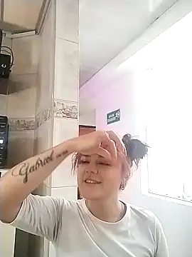 Snapshot of Alaska_atm chatting on 12-19-24, 07:51 Alaska atm online show from 12-19-24, 07:51