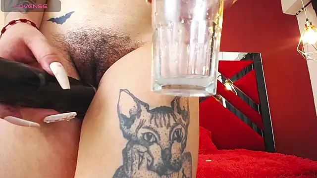 Snapshot of Alaska_atm chatting on 02-06-25, 11:04 Alaska atm online show from 02-06-25, 11:04