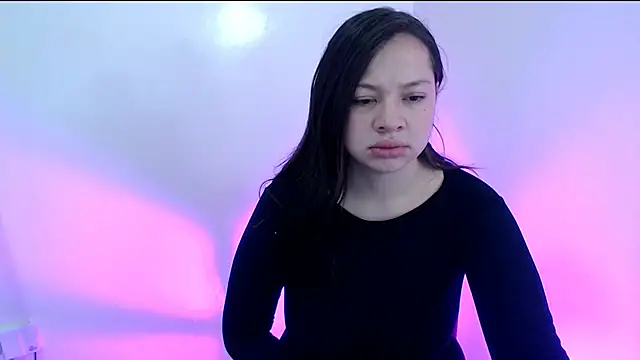 Snapshot of Alaska_atm chatting on 09-20-25, 01:23 Alaska atm online show from 09-20-25, 01:23