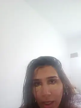 Snapshot of AfghanPrincess chatting on 04-08-26, 12:38 AfghanPrincess online show from 04-08-26, 12:38