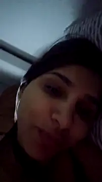 Snapshot of AfghanPrincess chatting on 04-12-26, 01:21 AfghanPrincess online show from 04-12-26, 01:21