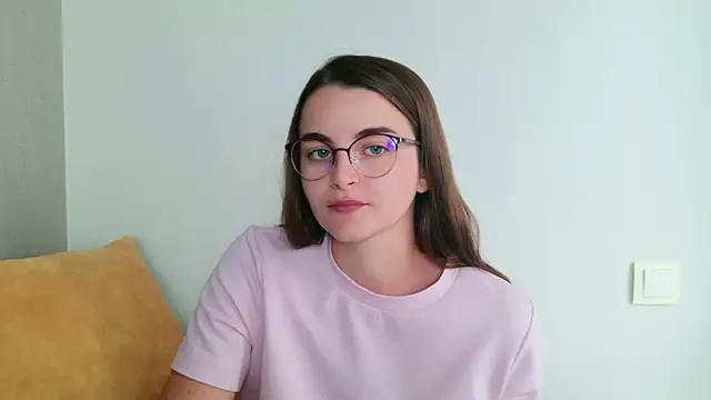 Miss Arwen online show from 07-16-26, 01:17