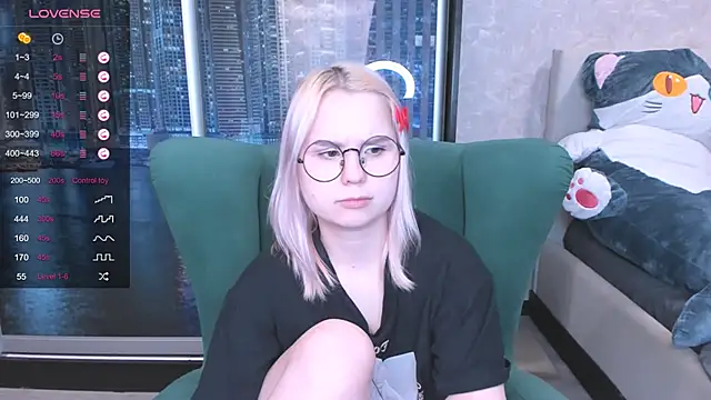 miray kuriyama123 online show from 01-17-25, 04:26