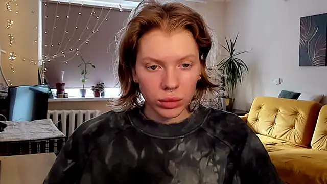 StellaDavis online show from 02-28-25, 10:41