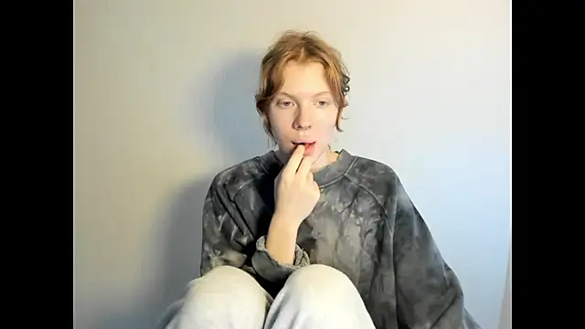 Snapshot of StellaDavis chatting on 11-27-25, 08:05 StellaDavis online show from 11-27-25, 08:05