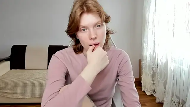 Snapshot of StellaDavis chatting on 04-21-26, 10:43 StellaDavis online show from 04-21-26, 10:43