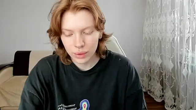 Snapshot of StellaDavis chatting on 05-01-26, 09:14 StellaDavis online show from 05-01-26, 09:14