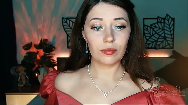 Snapshot of MissBeverlyMills chatting on 01-25-25, 02:25 MissBeverlyMills online show from 01-25-25, 02:25